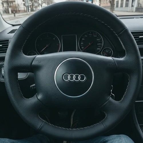 Δερμάτινη επένδυση τιμονιού για Audi