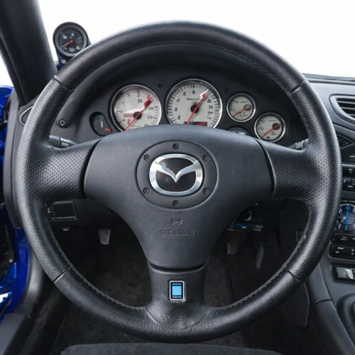 Δερμάτινη επένδυση τιμονιού για Mazda